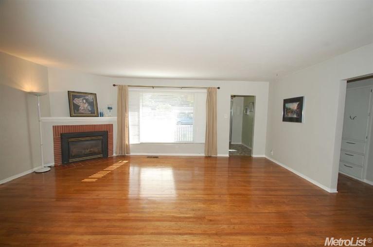 1211 Wellesley Ave, Modesto, CA 95350 photo 5