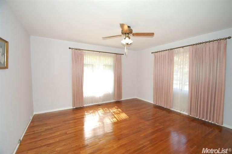 1211 Wellesley Ave, Modesto, CA 95350 photo 15