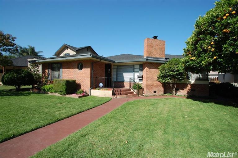1211 Wellesley Ave, Modesto, CA 95350 photo 1