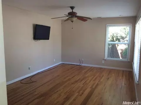 362 W 20th, Tracy, CA 95376 photo 2