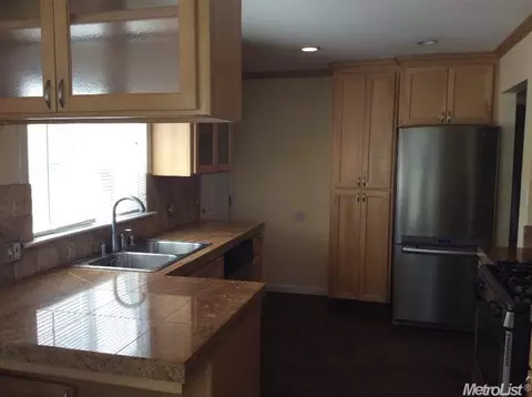 362 W 20th, Tracy, CA 95376 photo 4