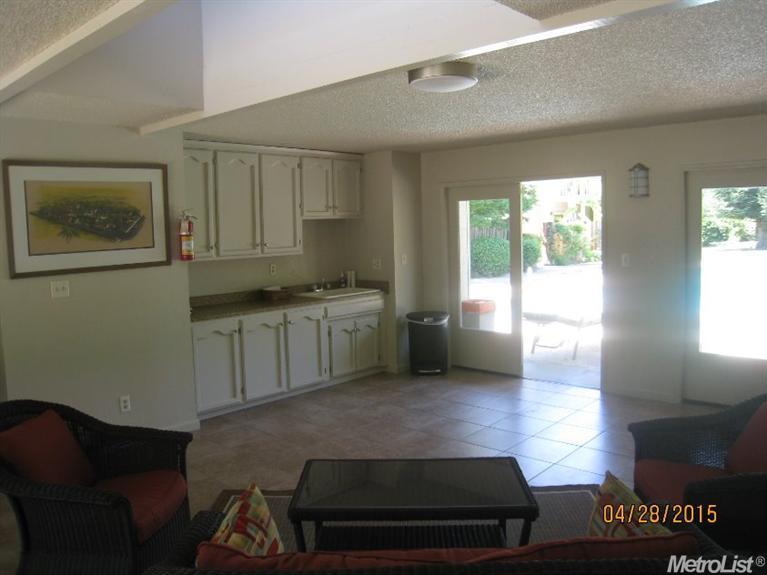 1925 N Berkeley Ave, Turlock, CA 95382 photo 7