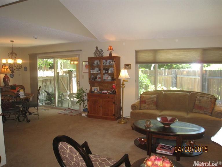 1925 N Berkeley Ave, Turlock, CA 95382 photo 12