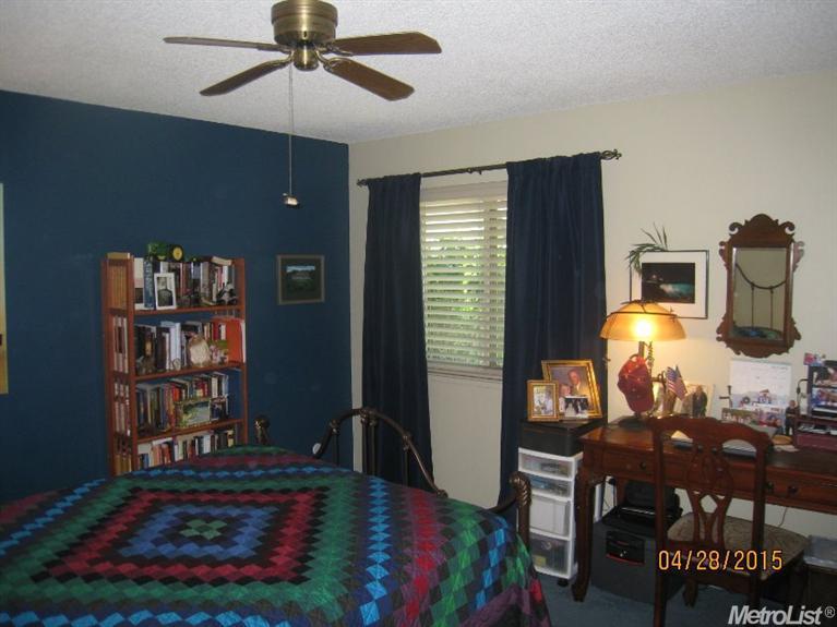 1925 N Berkeley Ave, Turlock, CA 95382 photo 19