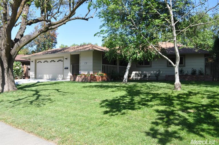 620 El Toro, Davis, CA 95618 photo 1