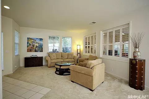 2617 Kalamazoo Pl, Davis, CA 95618 photo 4
