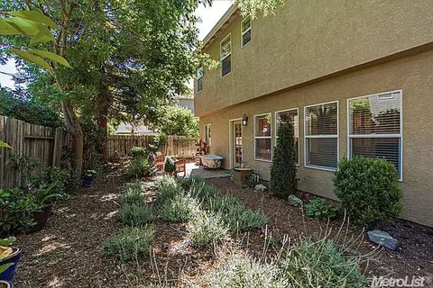 2617 Kalamazoo Pl, Davis, CA 95618 photo 22