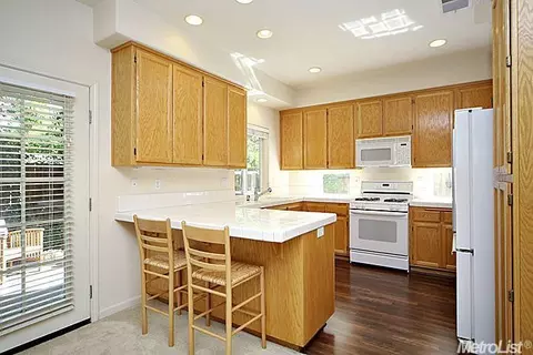 2617 Kalamazoo Pl, Davis, CA 95618 photo 9