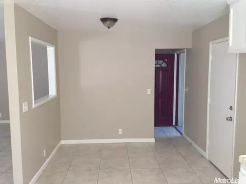 1304 Amanda Dr, Ceres, CA 95307 photo 5