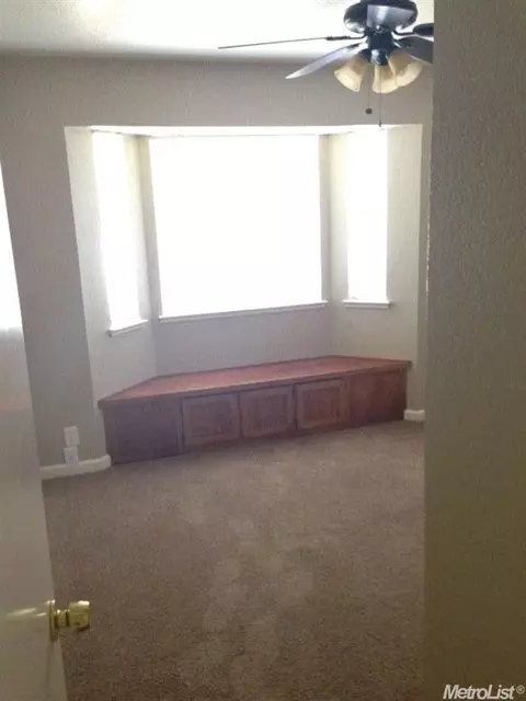1304 Amanda Dr, Ceres, CA 95307 photo 8