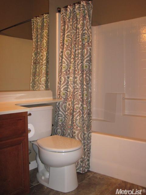 3317 Vine Cliff Way, Modesto, CA 95355 photo 9