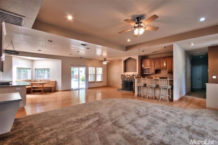 2736 Garfield Ave, Carmichael, CA 95608 photo 4