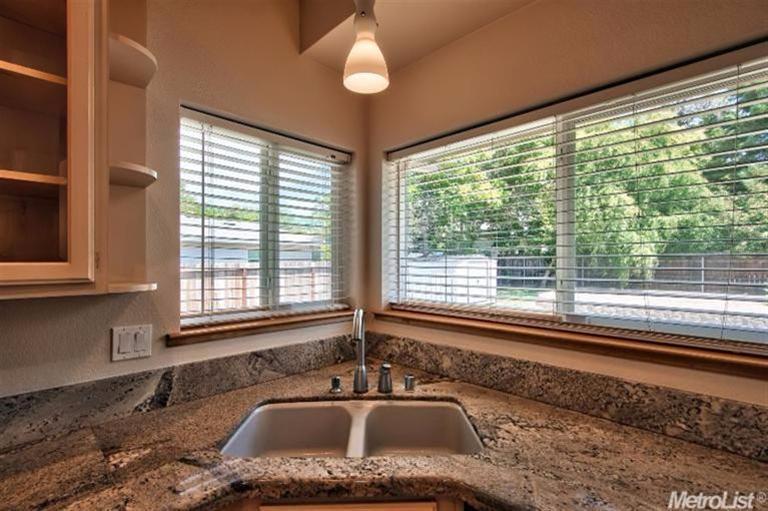 2736 Garfield Ave, Carmichael, CA 95608 photo 10