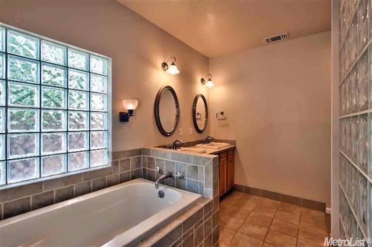 2736 Garfield Ave, Carmichael, CA 95608 photo 16