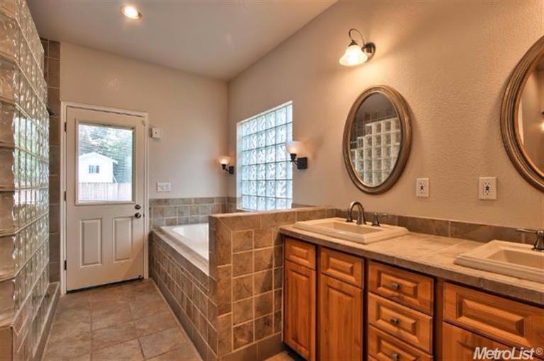 2736 Garfield Ave, Carmichael, CA 95608 photo 15