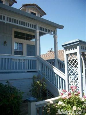 2127 Jayhawk Dr, Lodi, CA 95240 photo 2