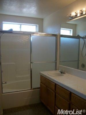 2127 Jayhawk Dr, Lodi, CA 95240 photo 9