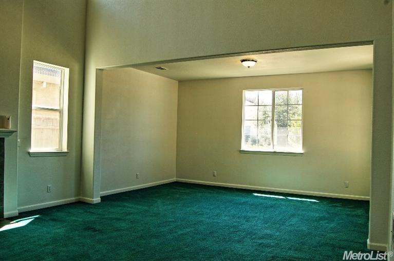 28 Arabian Way, Patterson, CA 95363 photo 4