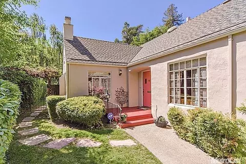 33 College Park, Davis, CA 95616 photo 3