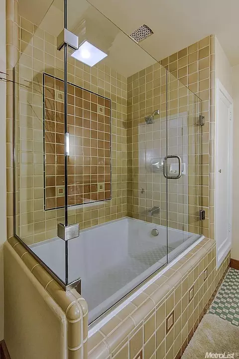 33 College Park, Davis, CA 95616 photo 24