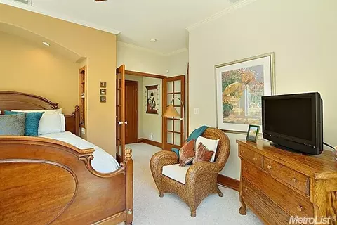 33 College Park, Davis, CA 95616 photo 16