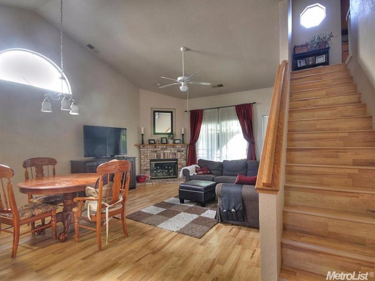 2821 Quarry Stone St, Modesto, CA 95355 photo 4