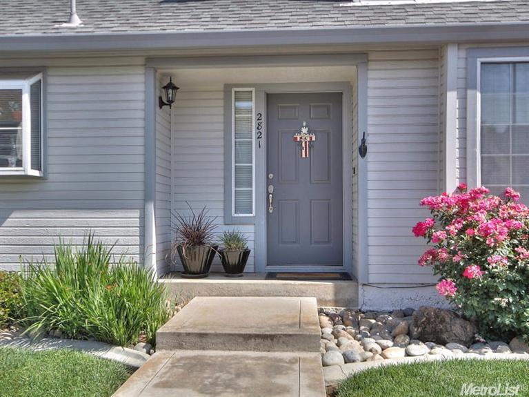 2821 Quarry Stone St, Modesto, CA 95355 photo 2