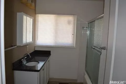 310 E Longview, Stockton, CA 95207 photo 5