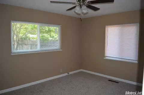 310 E Longview, Stockton, CA 95207 photo 9