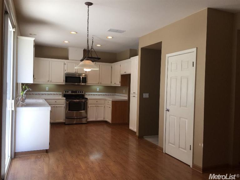 1337 Gentry Ln, Tracy, CA 95377 photo 5