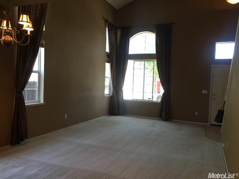 1337 Gentry Ln, Tracy, CA 95377 photo 3