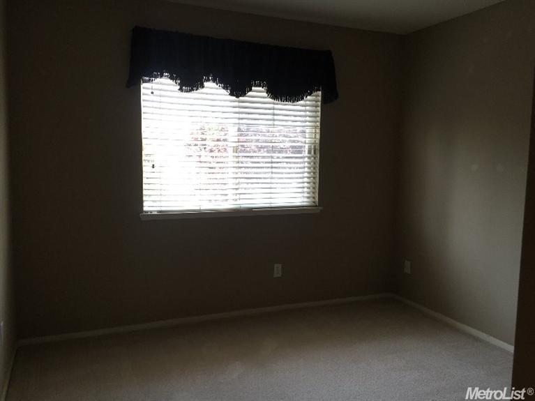 1337 Gentry Ln, Tracy, CA 95377 photo 12