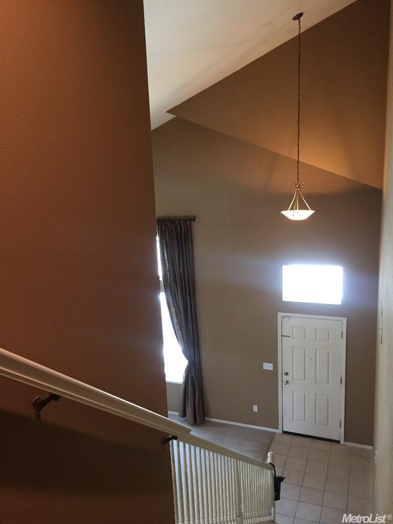 1337 Gentry Ln, Tracy, CA 95377 photo 9