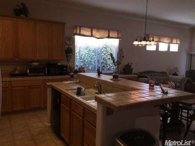 3409 Parkcrest Dr, Modesto, CA 95355 photo 9
