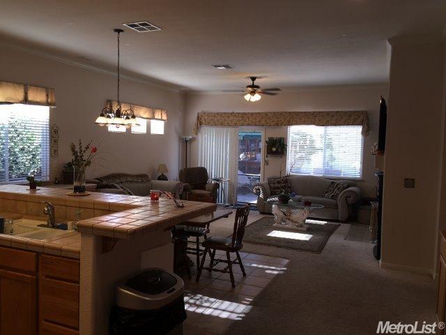3409 Parkcrest Dr, Modesto, CA 95355 photo 8