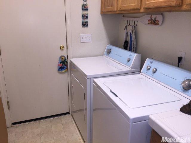 3409 Parkcrest Dr, Modesto, CA 95355 photo 21