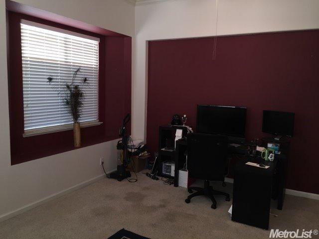 3409 Parkcrest Dr, Modesto, CA 95355 photo 6