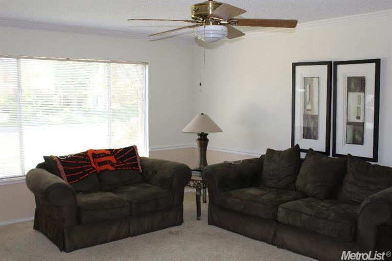 2491 Marshall, Turlock, CA 95380 photo 2