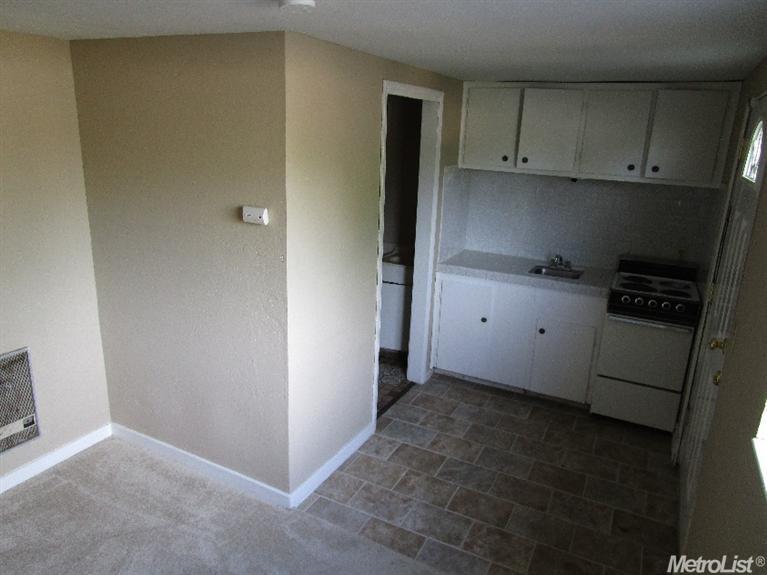 397 Gage St, Planada, CA 95365 photo 18
