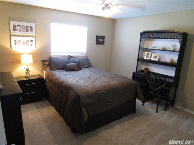 397 Gage St, Planada, CA 95365 photo 9
