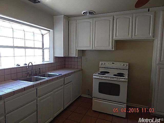 1280 Roxie Way, Placerville, CA 95667 photo 3