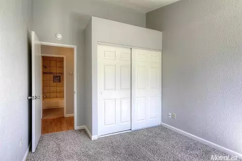 2100 Rutherford St, Modesto, CA 95358 photo 8