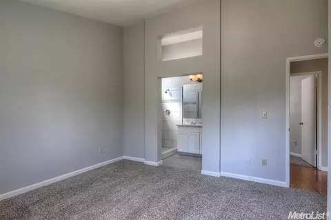 2100 Rutherford St, Modesto, CA 95358 photo 7