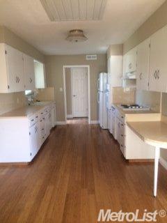 901 Dianna, Lodi, CA 95240 photo 2