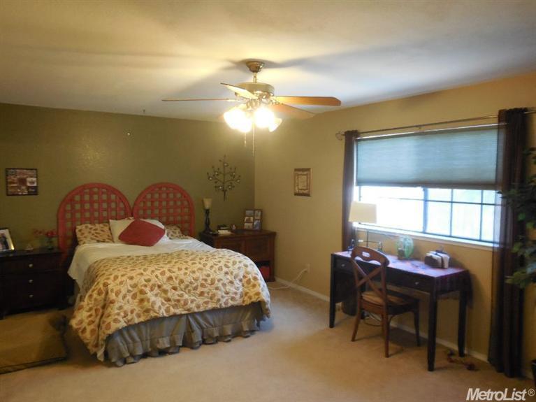 1012 Gettysburg St, Turlock, CA 95382 photo 14