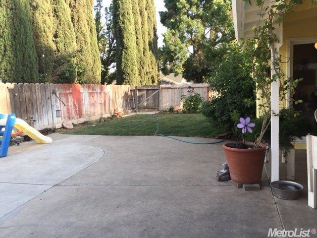 136 Whitethorn Dr, Modesto, CA 95354 photo 20