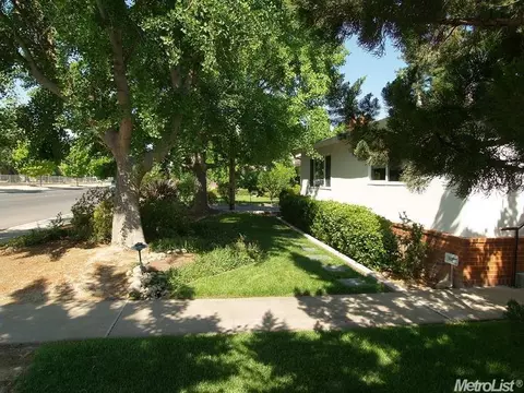 1683 E Canal Dr, Turlock, CA 95380 photo 3