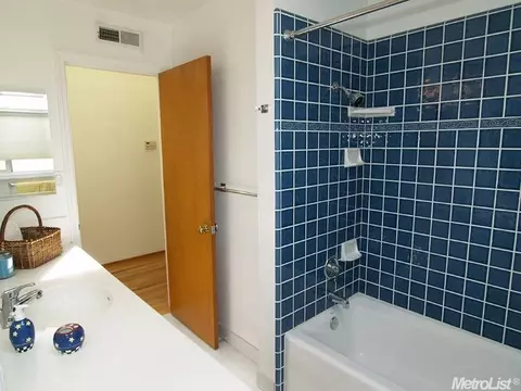1683 E Canal Dr, Turlock, CA 95380 photo 19