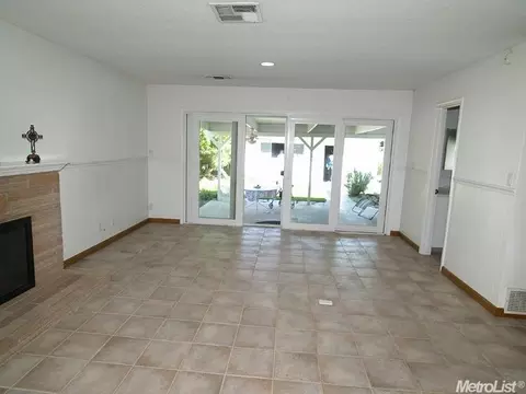 1683 E Canal Dr, Turlock, CA 95380 photo 7