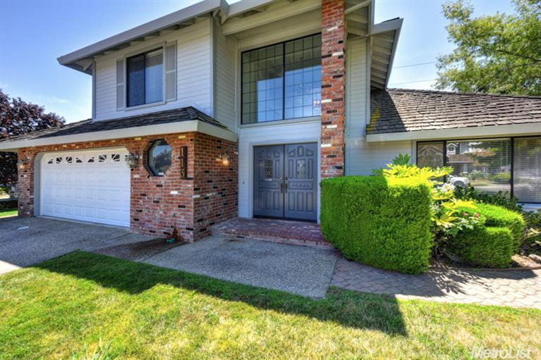 113 Cascade Falls Dr, Folsom, CA 95630 photo 2